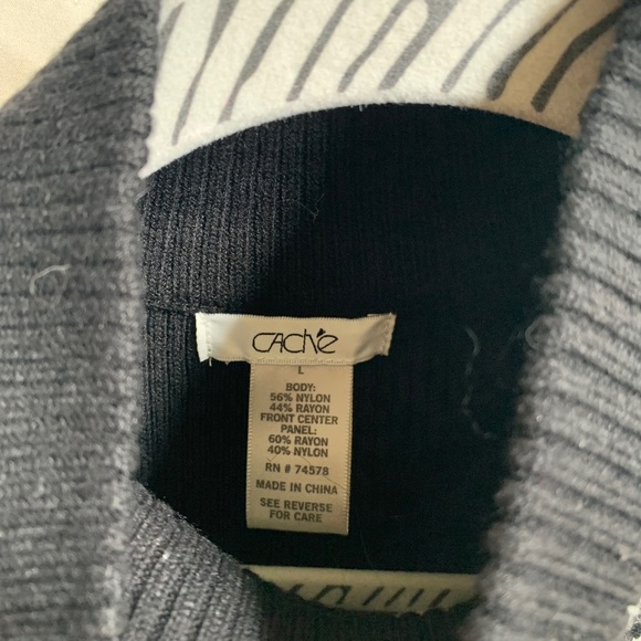 Cache Black/White Print Sleeveless Sweater sz L - Picture 5 of 5